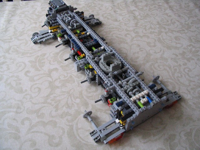 navy5axledrivencrane_022.jpg