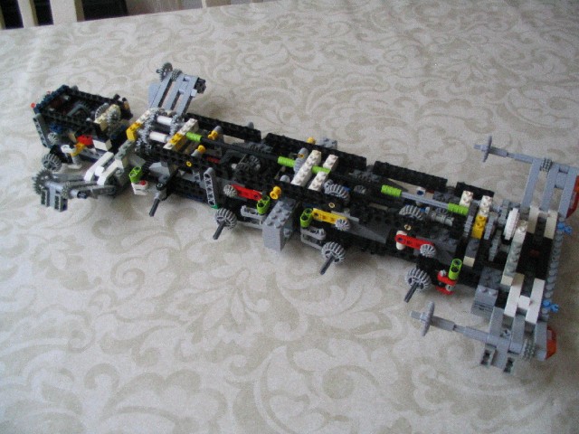 navy5axledrivencrane_027.jpg