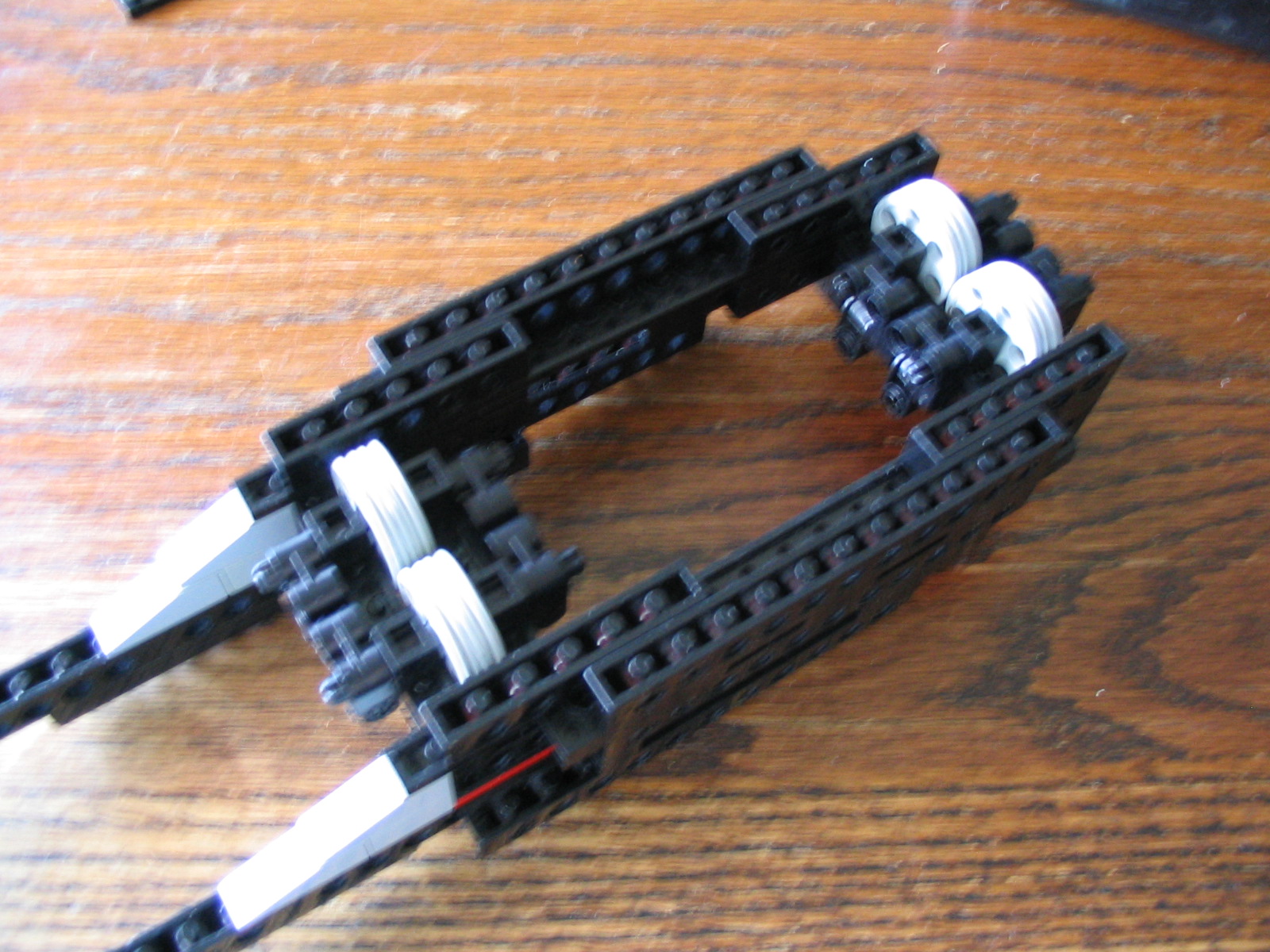 lego_zestienwheeler_031.jpg