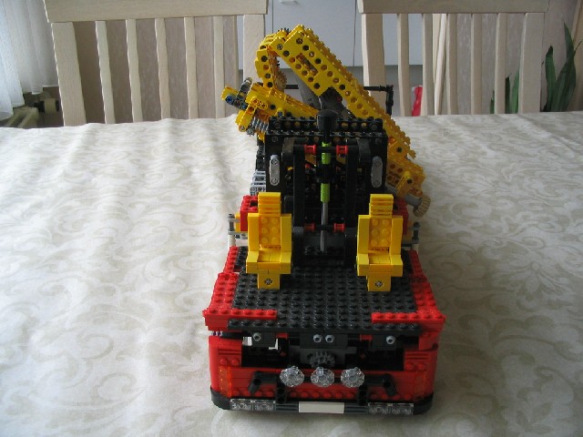 studded8258constr_005.jpg