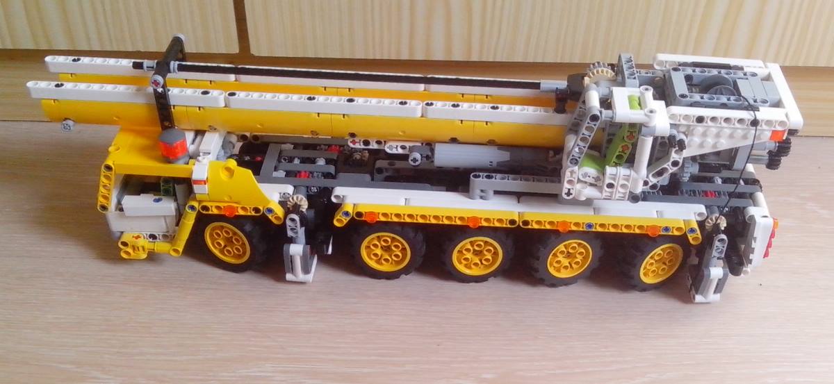 small42009_2015-03_1.jpg