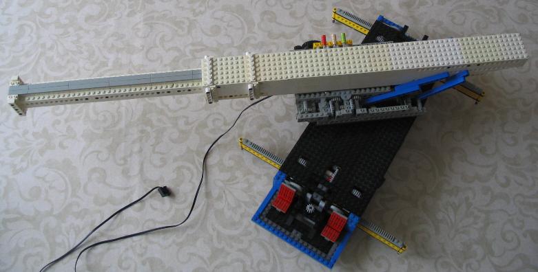 lego_customthreeaxlefoldingcraneunfinished2_015.jpg
