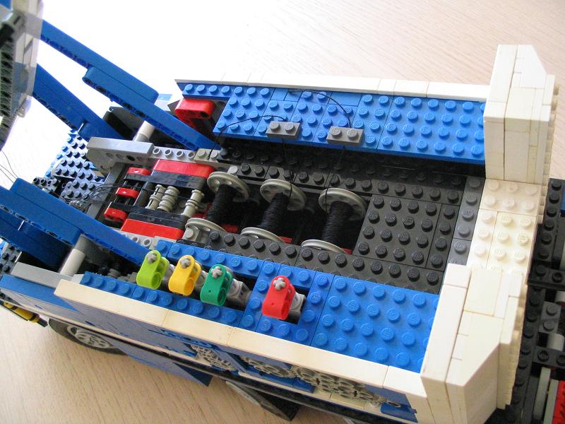 lego_threeaxlefoldingunfinished2_008.jpg