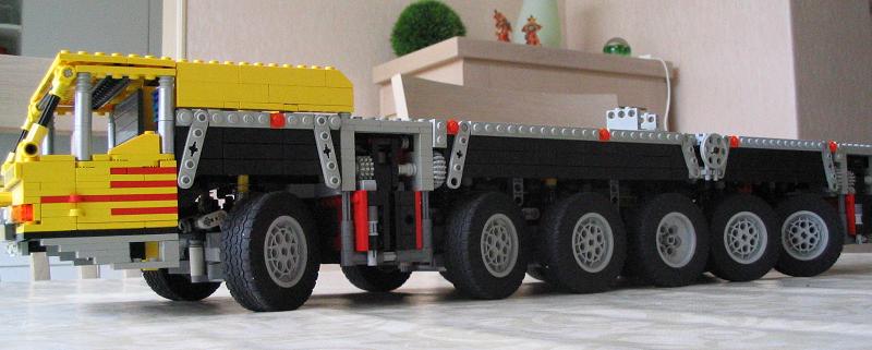 lego_ac200carrierconstruction_004.jpg