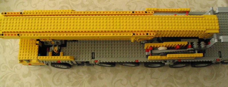 lego_demagac200_1p_unfinished2_001.jpg