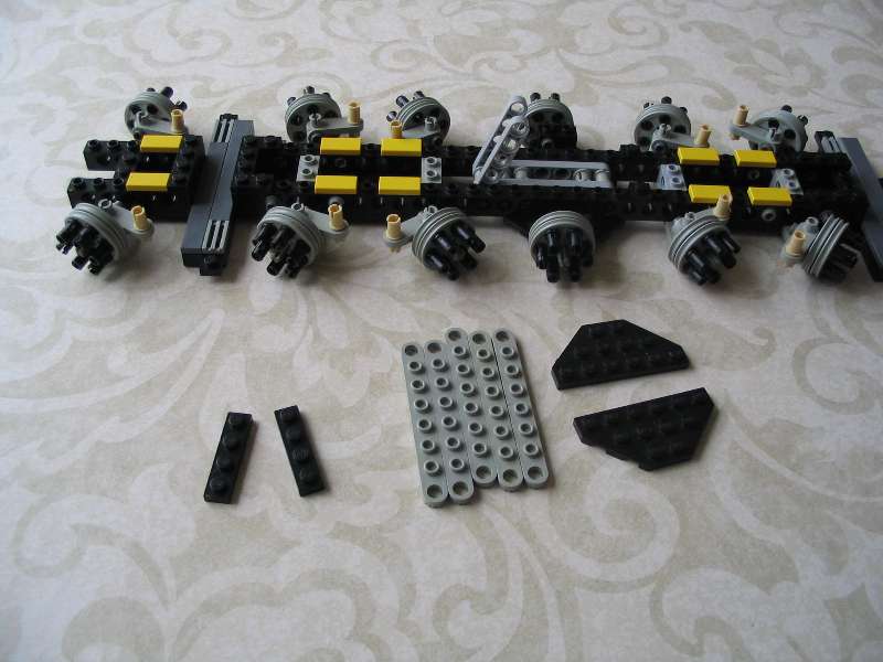 lego_demagac200minifigscaleinstructions_008.jpg