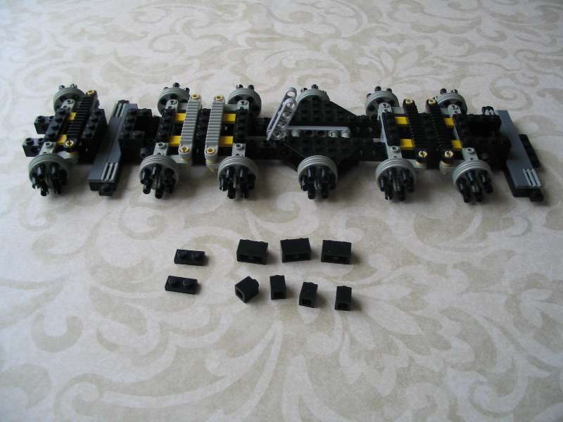 lego_demagac200minifigscaleinstructions_012.jpg