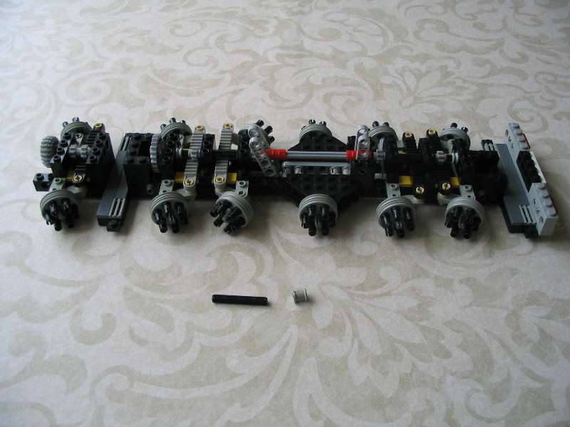 lego_demagac200minifigscaleinstructions_015.jpg