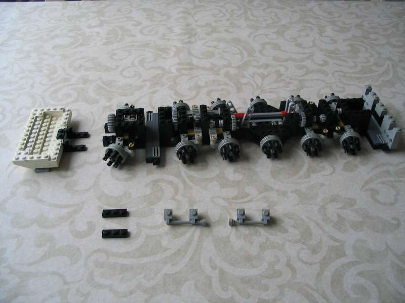lego_demagac200minifigscaleinstructions_023.jpg