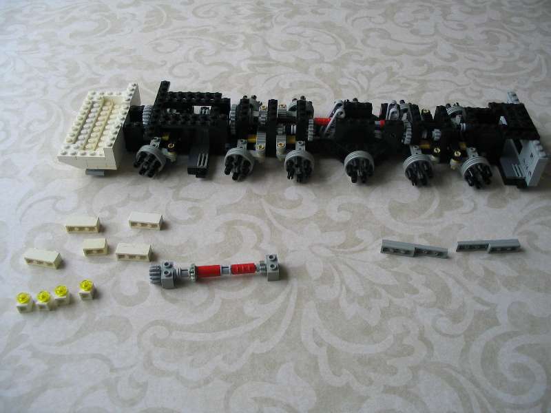 lego_demagac200minifigscaleinstructions_026.jpg