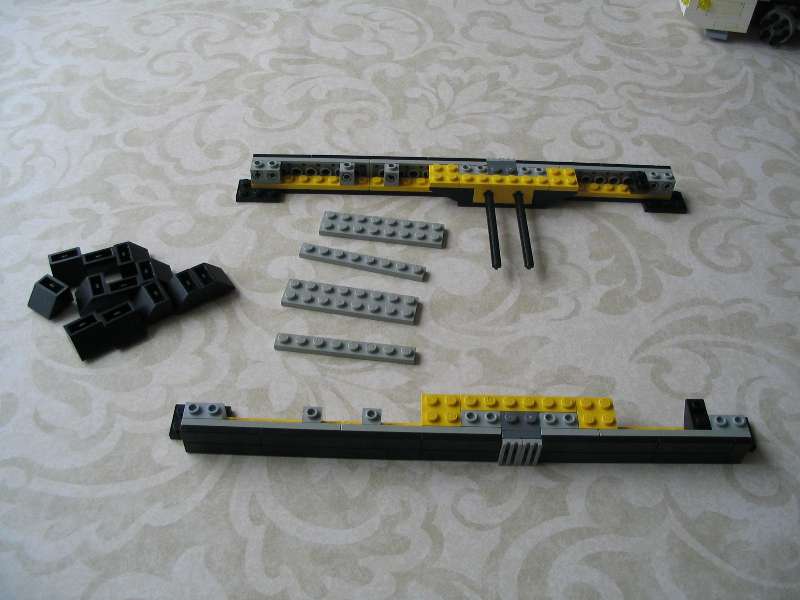 lego_demagac200minifigscaleinstructions_043.jpg