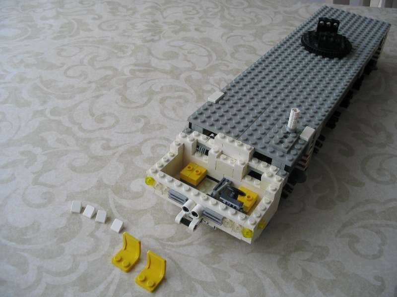 lego_demagac200minifigscaleinstructions_056.jpg