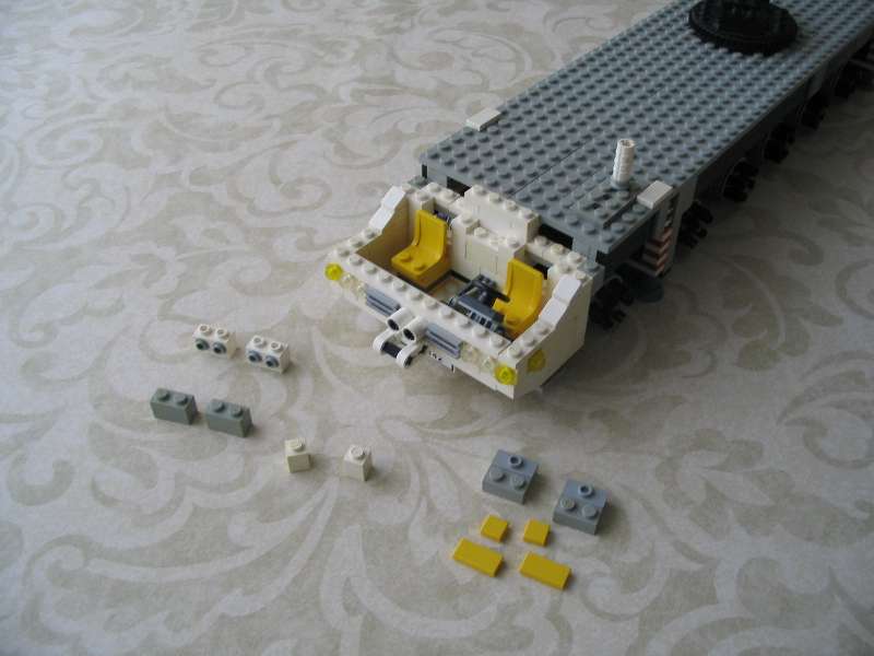 lego_demagac200minifigscaleinstructions_057.jpg