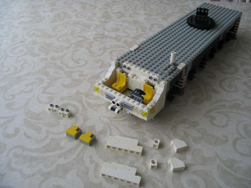 lego_demagac200minifigscaleinstructions_058.jpg