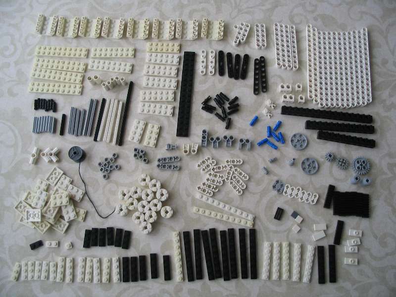 lego_demagac200minifigscaleinstructions_062.jpg