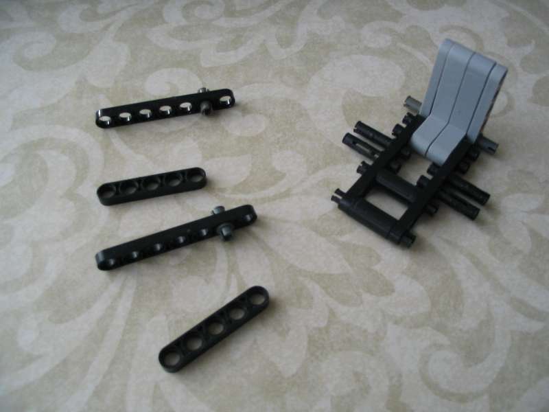 lego_demagac200minifigscaleinstructions_088.jpg