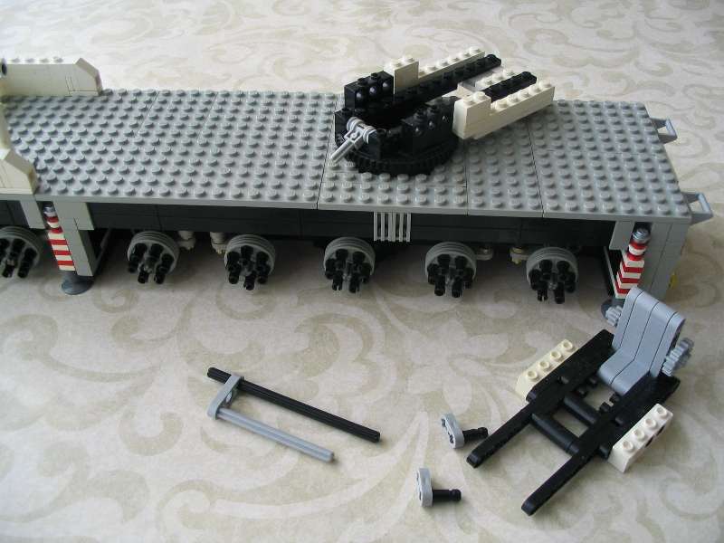 lego_demagac200minifigscaleinstructions_090.jpg