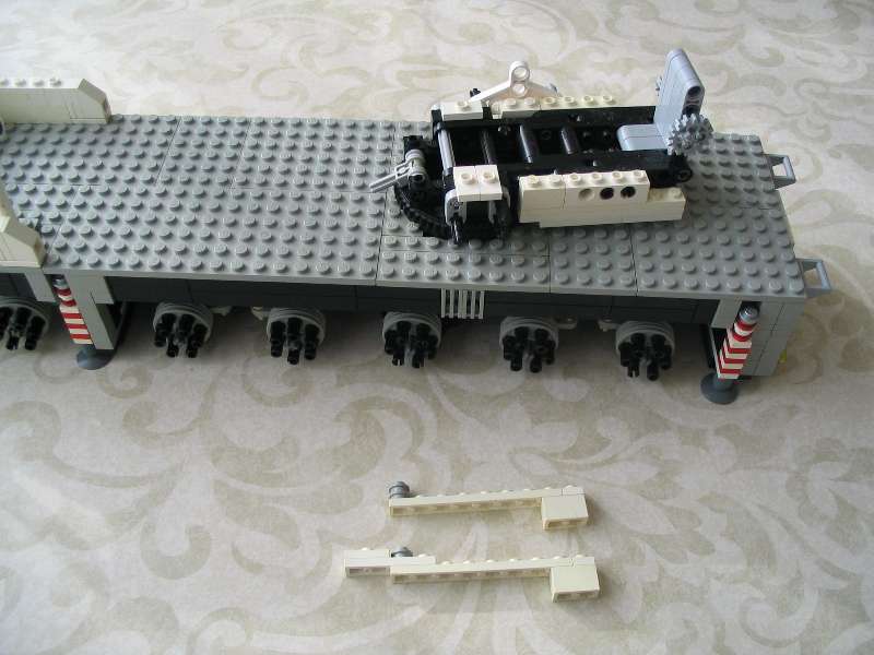 lego_demagac200minifigscaleinstructions_092.jpg