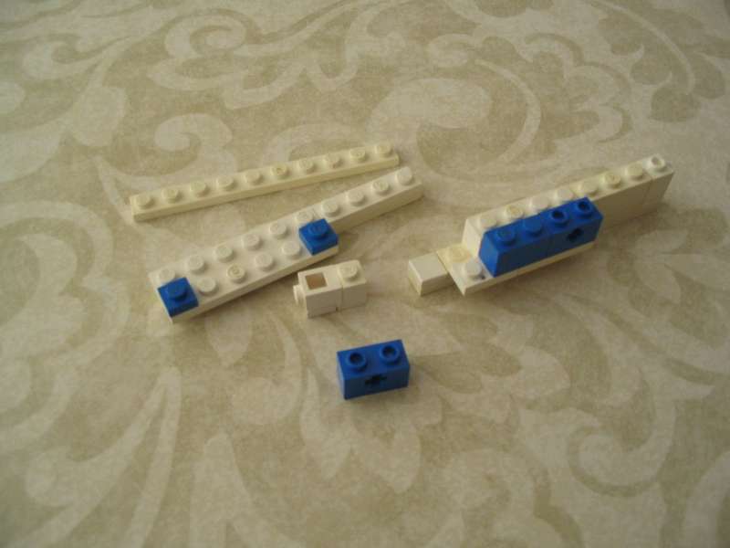 lego_demagac200minifigscaleinstructions_111.jpg