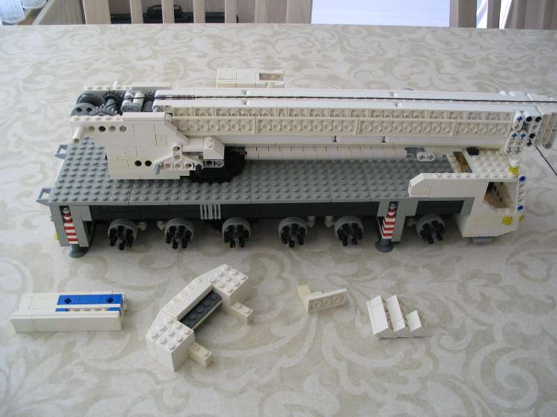 lego_demagac200minifigscaleinstructions_117.jpg