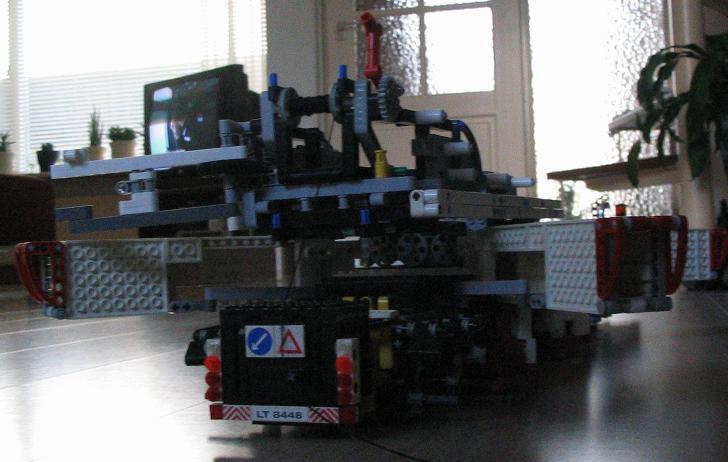 lego_demag_ac650_wit_022.jpg