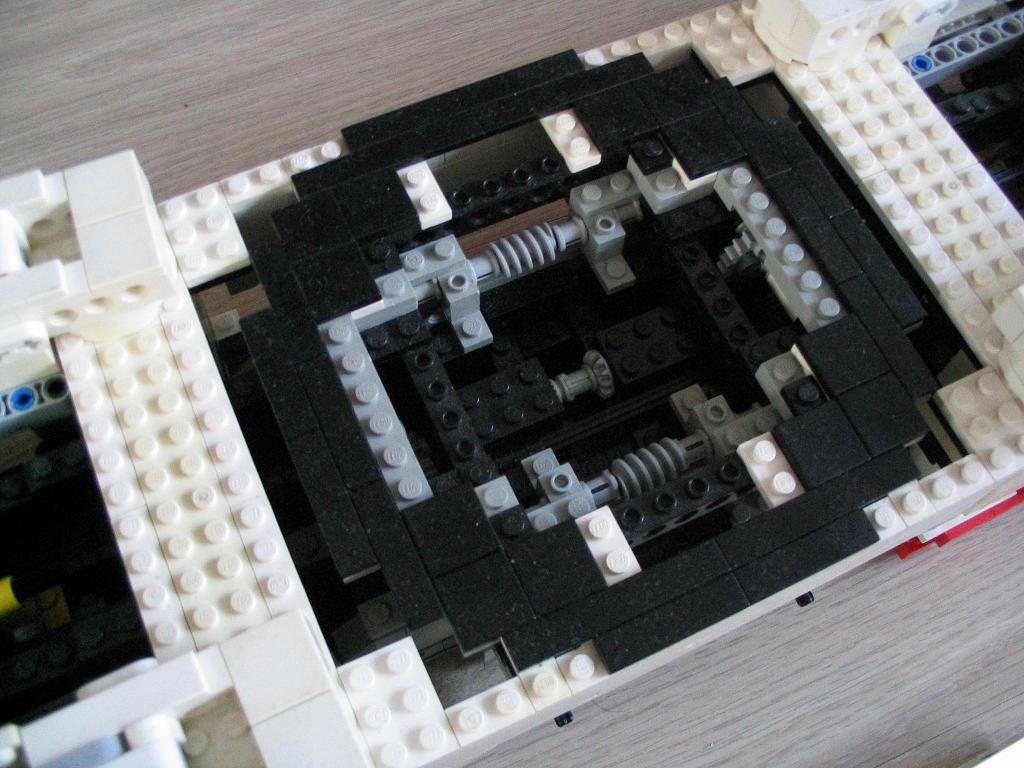 lego_demag_ac650_wit_033.jpg