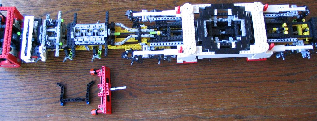 lego_demag_ac650_wit_043.jpg