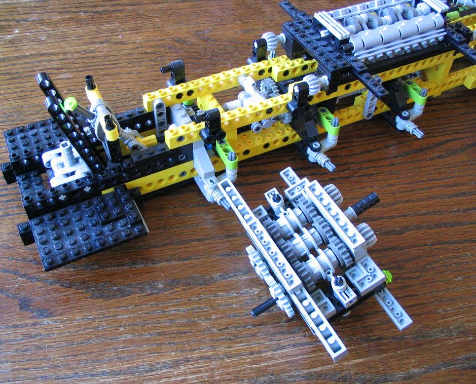 lego_demag_ac650_wit_048.jpg