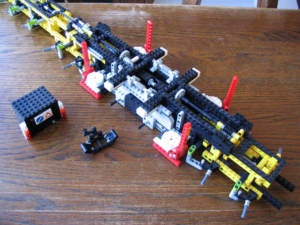 lego_demag_ac650_wit_053.jpg