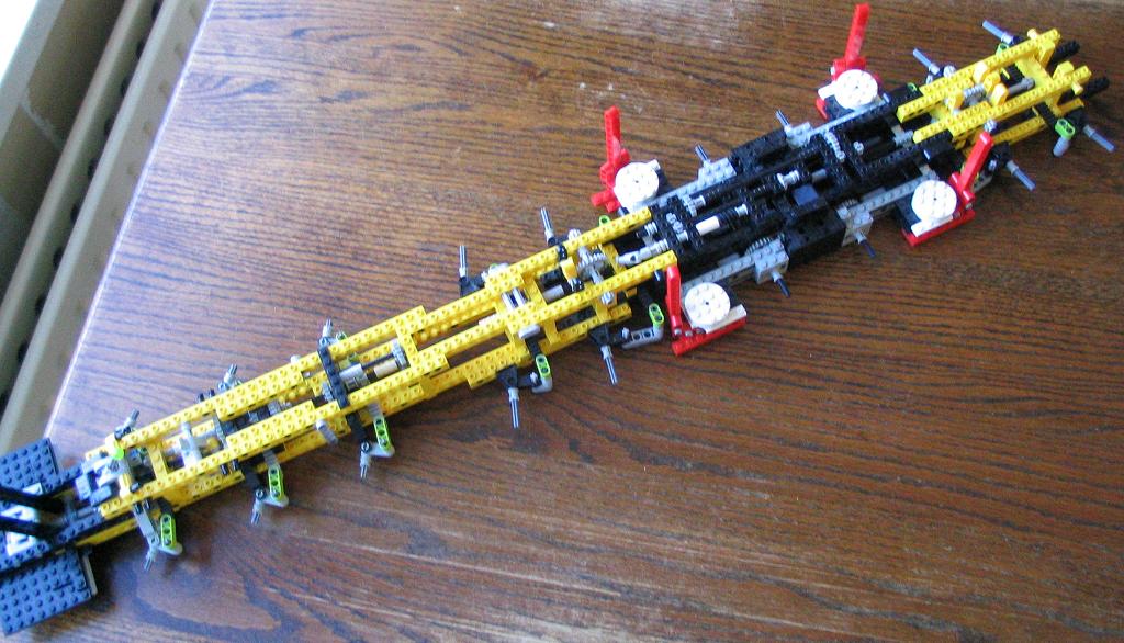 lego_demag_ac650_wit_055.jpg