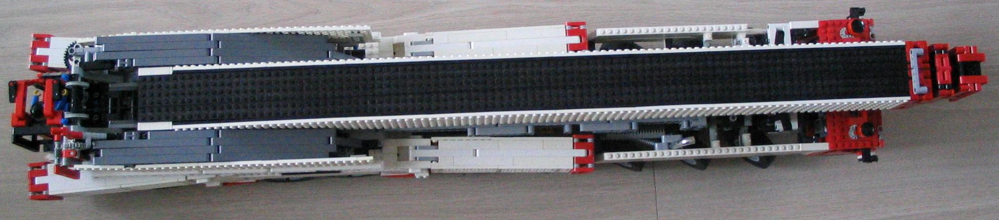 lego_demag_ac650_wit_005.jpg