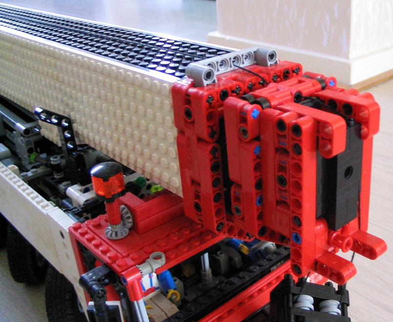 lego_demag_ac650_wit_008.jpg