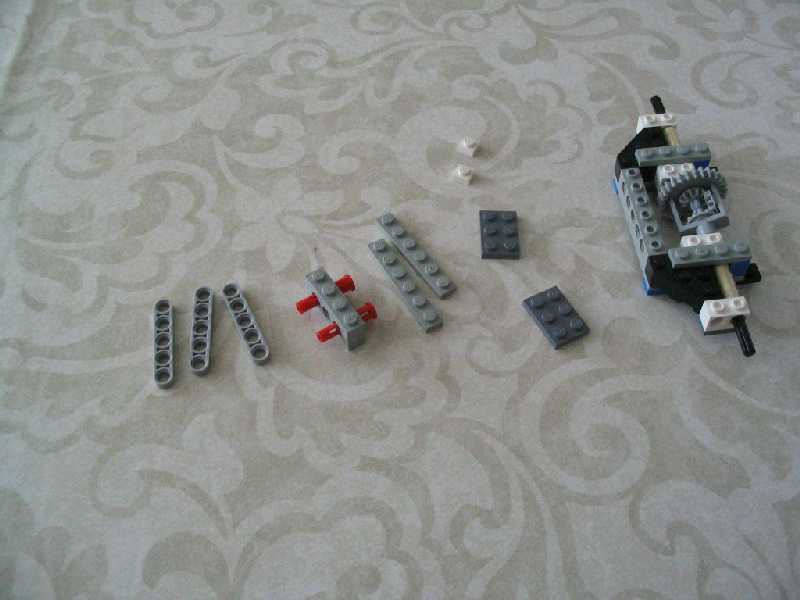 lego_fouraxlefantasycompactcrane_008.jpg