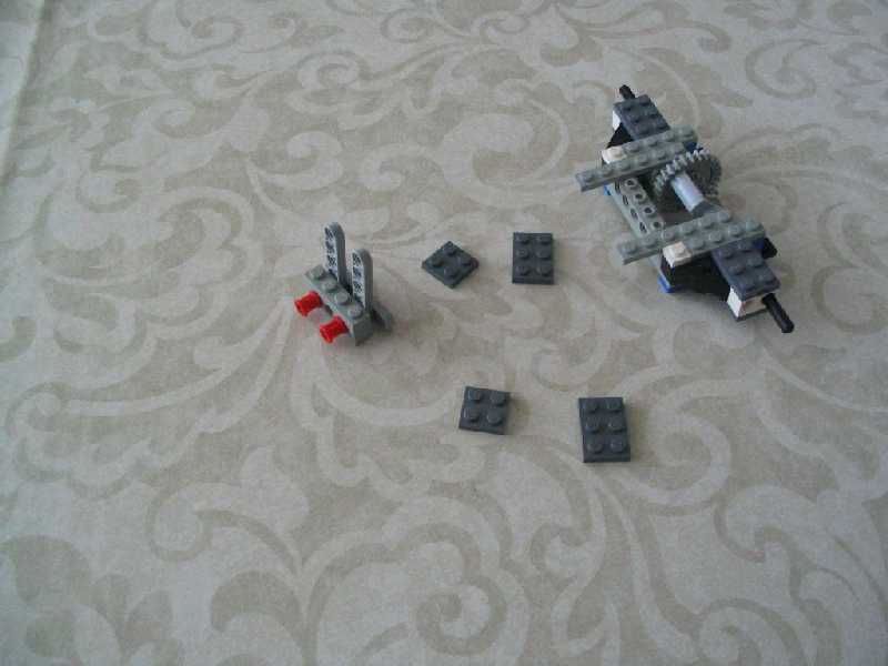 lego_fouraxlefantasycompactcrane_009.jpg
