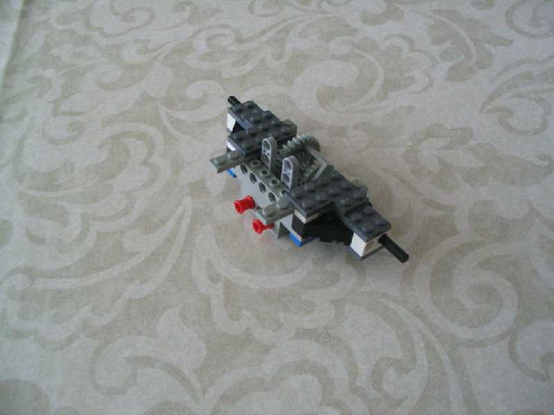 lego_fouraxlefantasycompactcrane_010.jpg