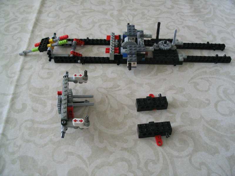 lego_fouraxlefantasycompactcrane_015.jpg