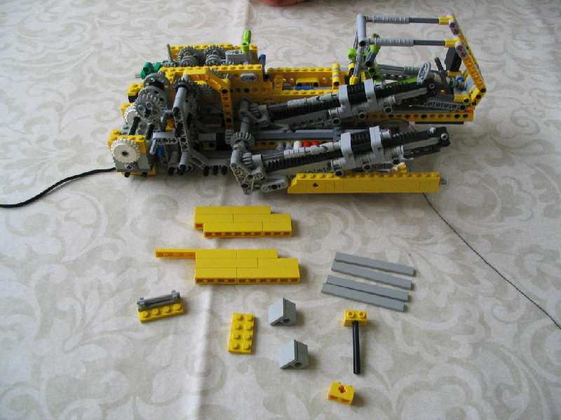lego_fouraxlefantasycompactcrane_110.jpg