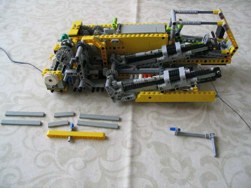 lego_fouraxlefantasycompactcrane_112.jpg