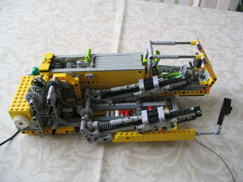 lego_fouraxlefantasycompactcrane_114.jpg