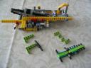 lego_fouraxlefantasycompactcrane_077.jpg