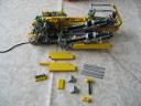 lego_fouraxlefantasycompactcrane_110.jpg