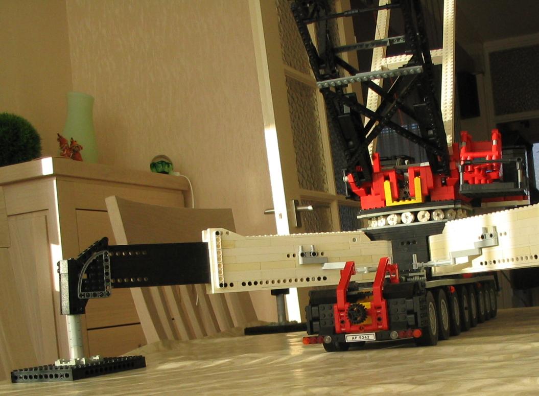 lego_liebherr_lg1750finished_010.jpg
