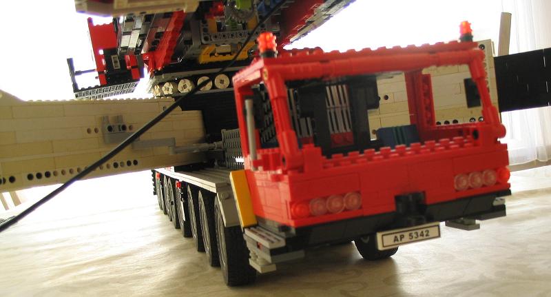 lego_liebherr_lg1750finished_023.jpg
