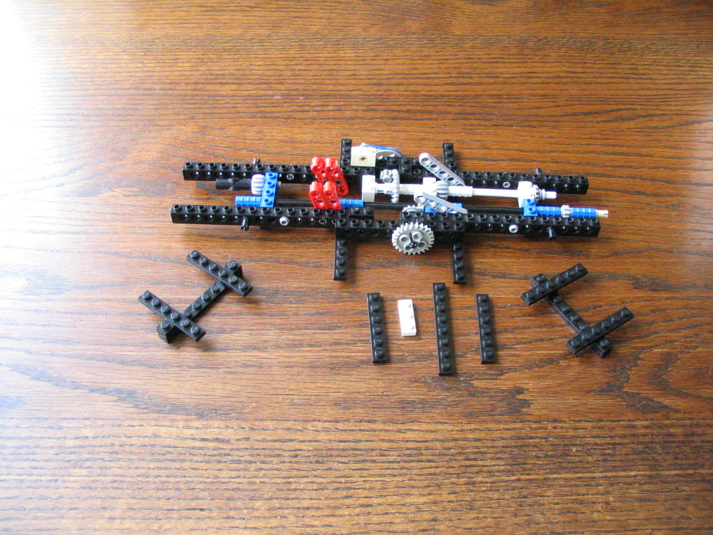lego_liebherrltm1030_instructions_007.jpg