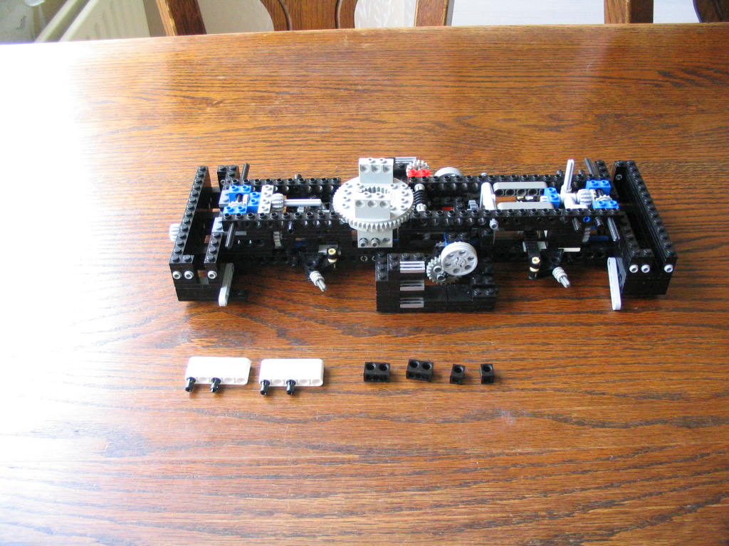 lego_liebherrltm1030_instructions_029.jpg