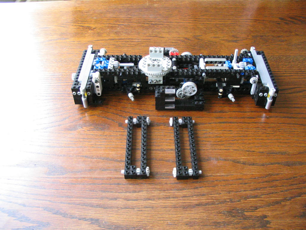 lego_liebherrltm1030_instructions_031.jpg