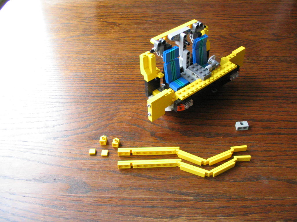 lego_liebherrltm1030_instructions_069.jpg