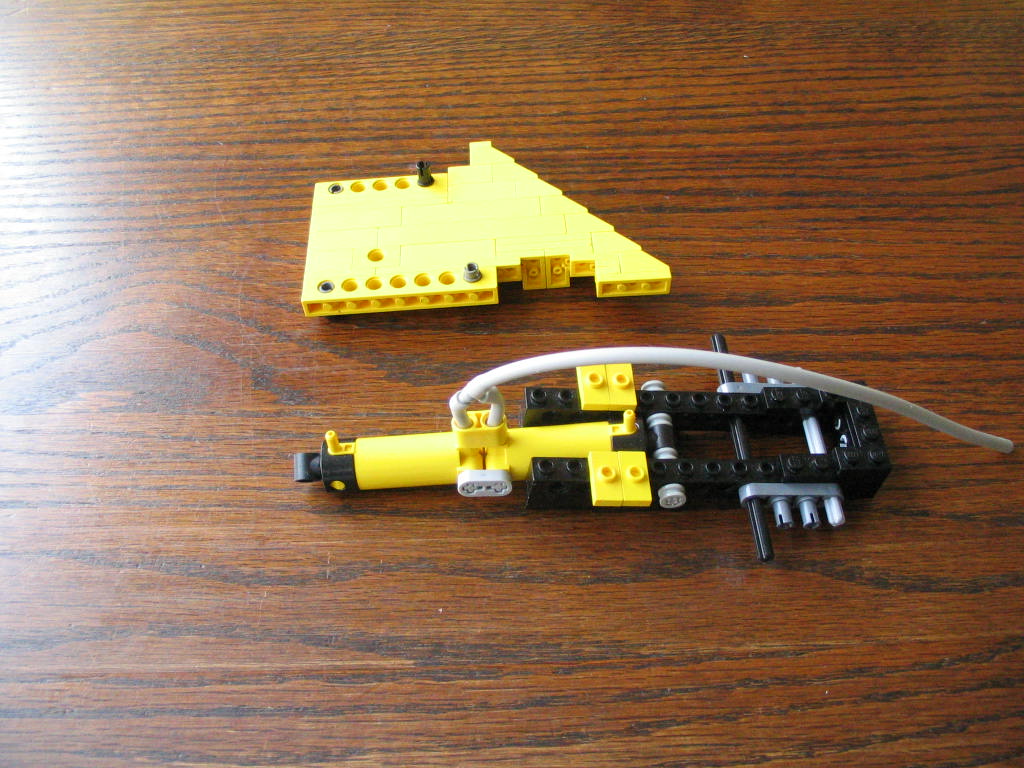 lego_liebherrltm1030_instructions_094.jpg