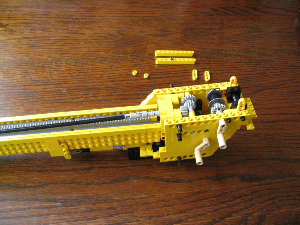 lego_liebherrltm1030_instructions_103.jpg