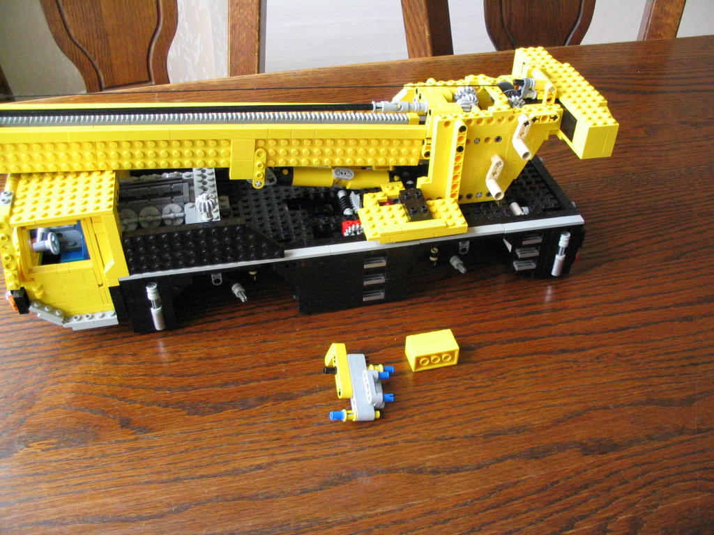 lego_liebherrltm1030_instructions_119.jpg